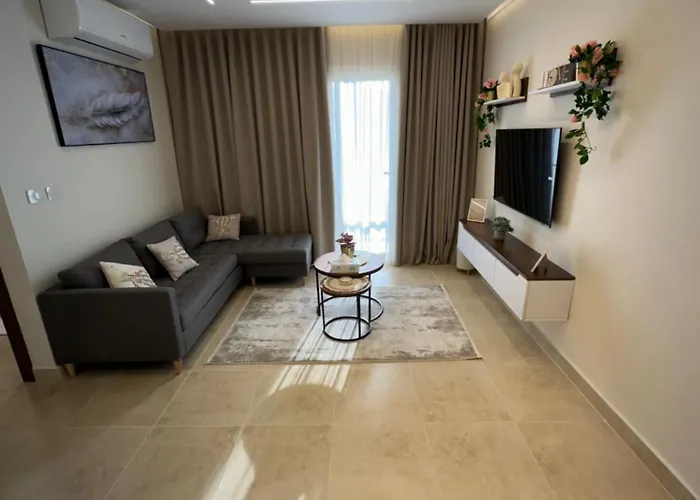 Luxurious Apartment In Madinaty, New Cairo City Front Of Carrefour