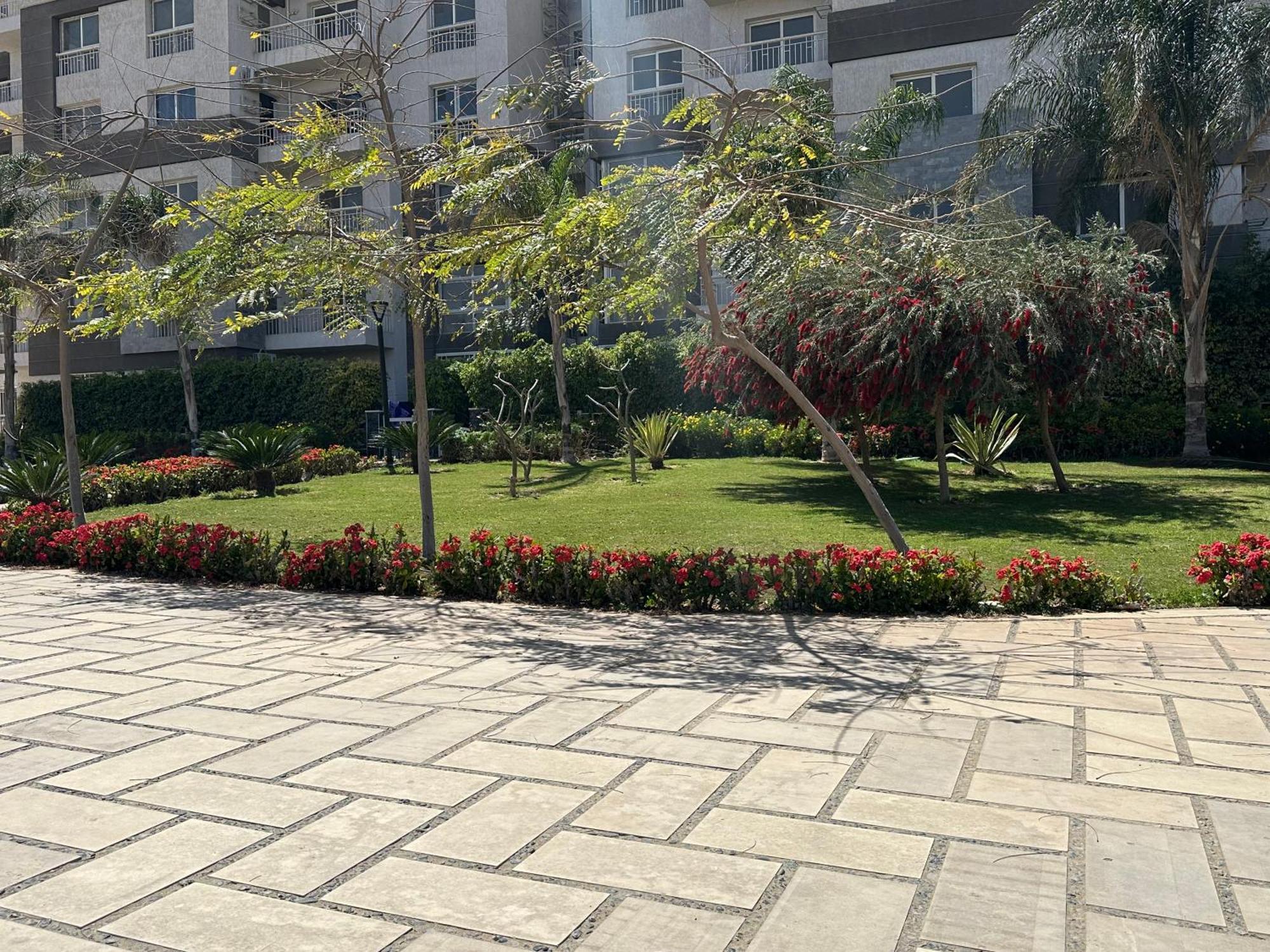 Luxurious In Madinaty, New Cairo Front Of Carrefour * Madinaty